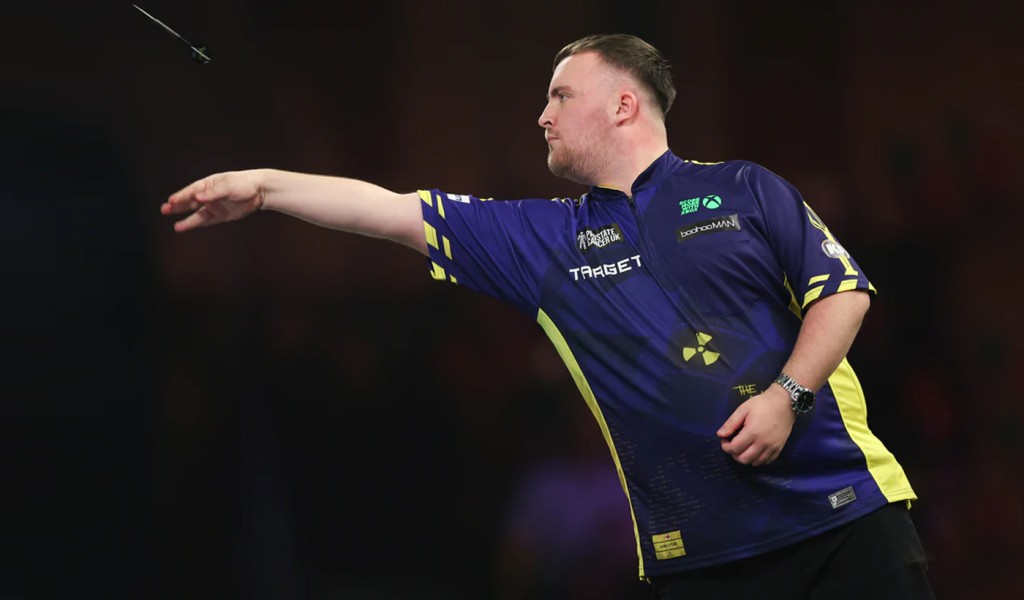 Luke Littler s Perfect Plate L25 UKE Celebrates Victory luke-littler-s-perfect-plate-l25-uke-celebrates-victory