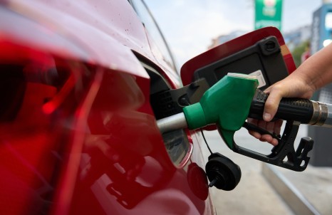 Current Fuel Costs Skyrocketing: The Impact of Conflict on Petrol Prices